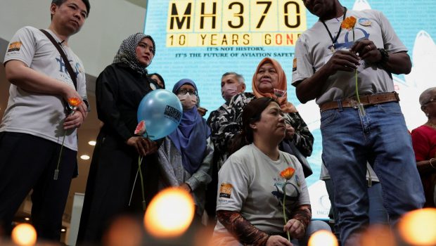 Αποφασισμένοι να βρουν τη μοιραία πτήση MH370 - Η πρόταση για το μεγαλύτερο θρίλερ της αεροπορίας