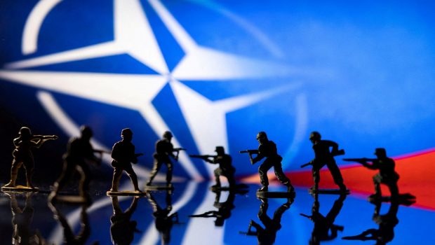 Η Ρωσία μπορεί να είναι έτοιμη να επιτεθεί στο ΝΑΤΟ σε 5-8 χρόνια, λέει κορυφαίος στρατιωτικός αξιωματούχος