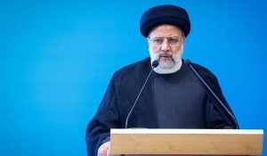 Ιράν: Οι κυρώσεις δεν οδηγούν πουθενά είπε ο πρόεδρος Ραΐσι σε έκθεση οπλικών συστημάτων