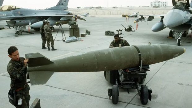 Οι ΗΠΑ δίνουν πάνω από 2.000 βόμβες στο Ισραήλ
