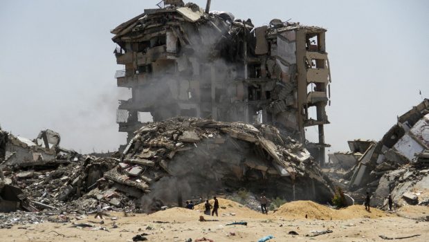 Πόλεμος στη Γάζα: Εφιαλτική νύχτα - Σφοδροί βομβαρδισμοί στη Ράφα και στο βόρειο τμήμα της Λωρίδας