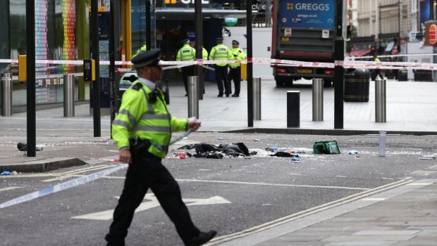 Βρετανία: Ένοπλος άνοιξε πυρ σε εστιατόριο - Τέσσερις τραυματίες, ανάμεσά τους ένα 9χρονο κορίτσι