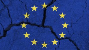 «Διεθνής Ακροδεξιά» - Η Ευρώπη της κρίσης ως πρόσφορο έδαφος επώασης για το «αυγό του φιδιού»
