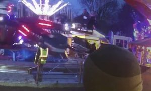Λονδίνο: Τρόμος σε λούνα παρκ: Παιχνίδι «εκτόξευσε» μητέρα 8 παιδιών (βίντεο)