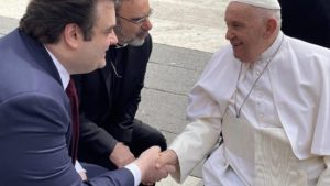 Πιερρακάκης: Στον Πάπα Φραγκίσκο για τη Μονή της Χώρας - «Αντίκειται στην αρχή προστασίας των μνημείων»