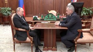 Ρωσία: Γιατί ο Πούτιν έδιωξε τον Σοϊγκού από το υπουργείο Άμυνας – Τι θέλει να πετύχει