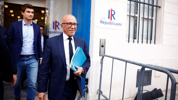 Γαλλία: Αρχηγός κόμματος συμμάχησε με την Λεπέ, καθαιρέθηκε και ταμπουρώθηκε στο γραφεία του!