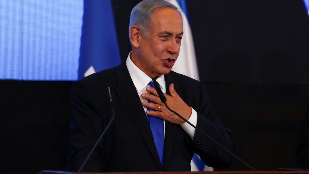 Ισραήλ: Ο Νετανιάχου προτρέπει τον Μπένι Γκαντς να μην παραιτηθεί - Καλεί σε ενότητα