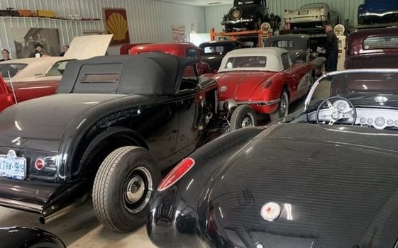 Καναδάς: Πανάκριβη συλλογή κλεμμένων αυτοκινήτων σε αχυρώνα