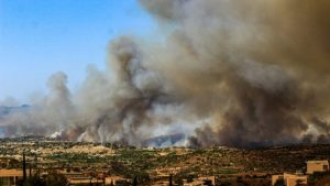 Κύπρος: Πύρινη κόλαση στην Πάφο - Εκκενώθηκαν χωριά και κάηκαν σπίτια - Επέστρεψε εσπευσμένα ο Χριστοδουλίδης