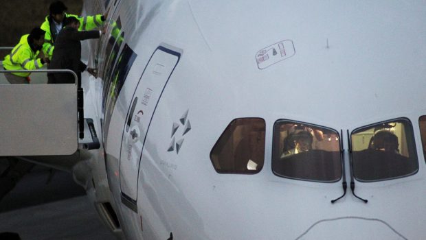Νέα Ζηλανδία: Περιπέτεια στον αέρα με Boeing - Αναγκαστική προσγείωση λόγω φωτιάς σε κινητήρα