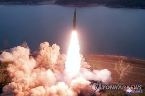 Βόρεια Κορέα: Εκτόξευσε 2 βαλλιστικούς πυραύλους, σύμφωνα με τη Νότια Κορέα