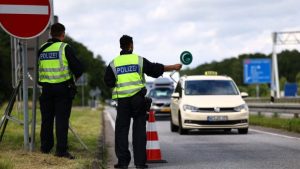 Γερμανία: Αστυνομικός απολύθηκε επειδή έκλεψε...τυρί!