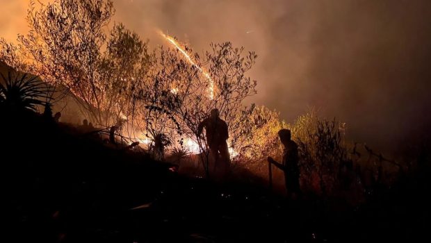 Περού: Πυρκαγιές εκτός ελέγχου καταστρέφουν καλλιέργειες, αρχαιολογικούς χώρους